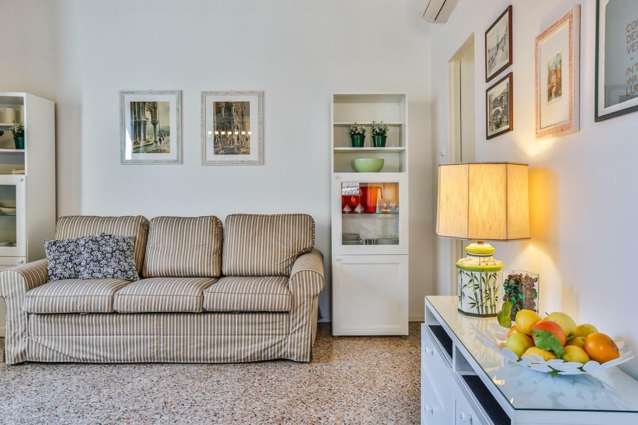 Ca' Dell'Abate Terrace Apartment Венеция Екстериор снимка